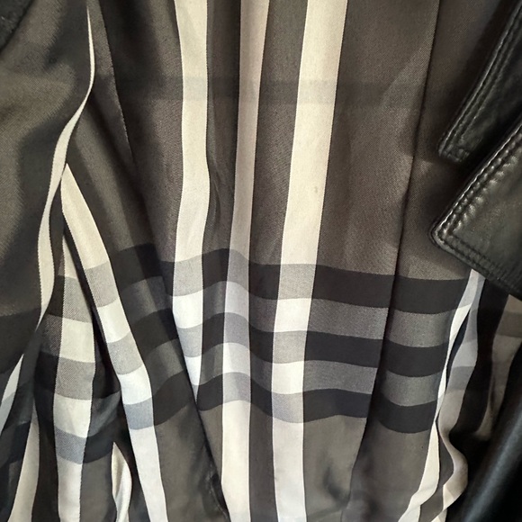 Burberry Biker Jacket Black Leather Quilted Belted Lambskin Moto Check - Picture 5 of 7